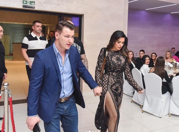 Пејачката никогаш посреќна: По тајната венчавка, Тања Савиќ има уште еден повод за честитки (фото)