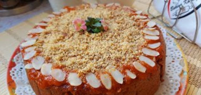Посна торта со ореви: Сочно и вкусно – неодолива комбинација што се топи во уста (видео)